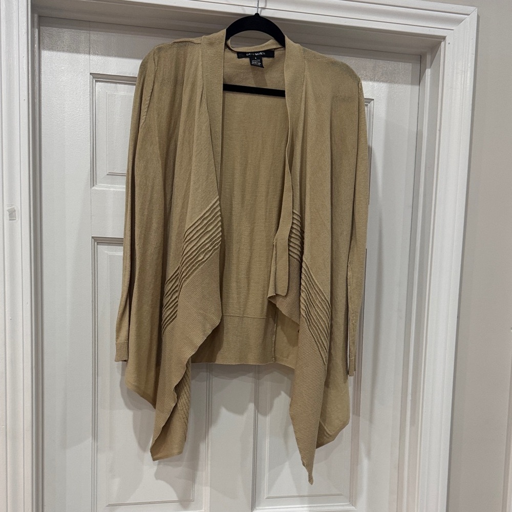 89th & Madison Women's Tan Open Front Sweater